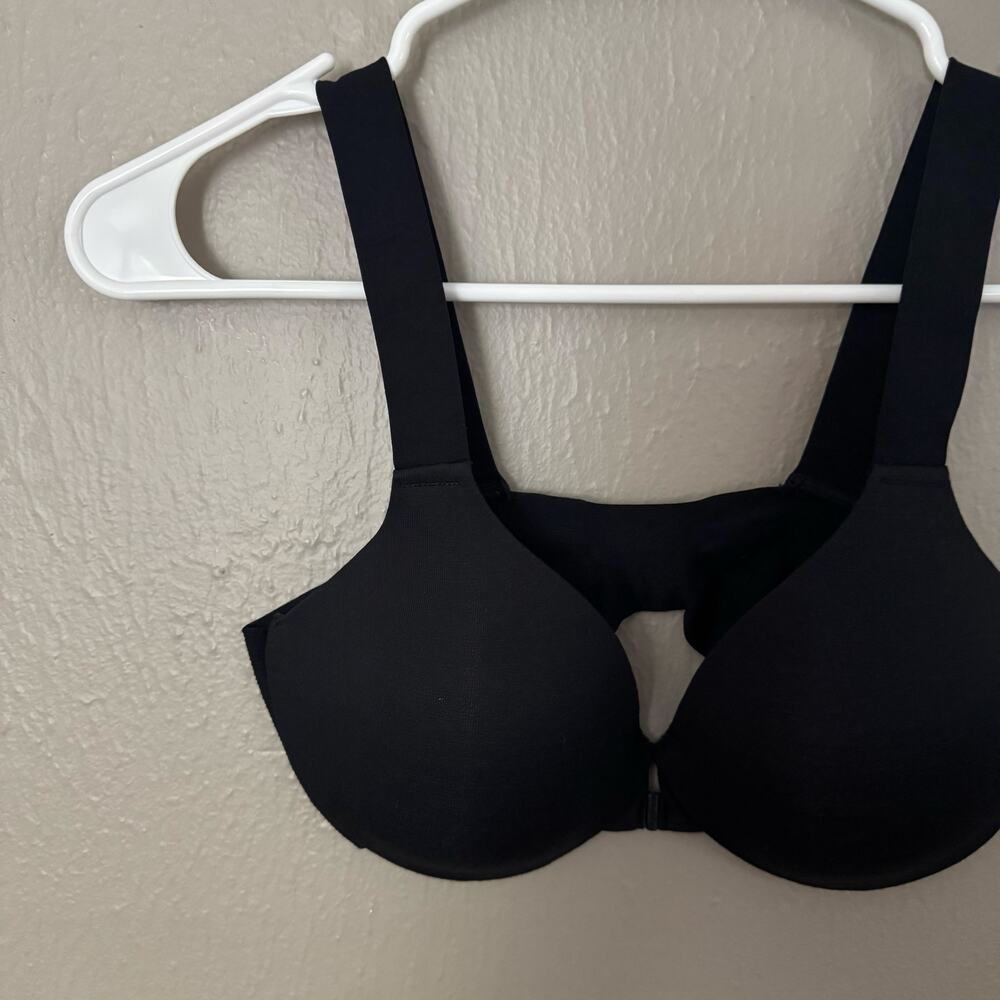 SPANX Black Front Clasp Bra Size 36B thick strap - Picture 2 of 7